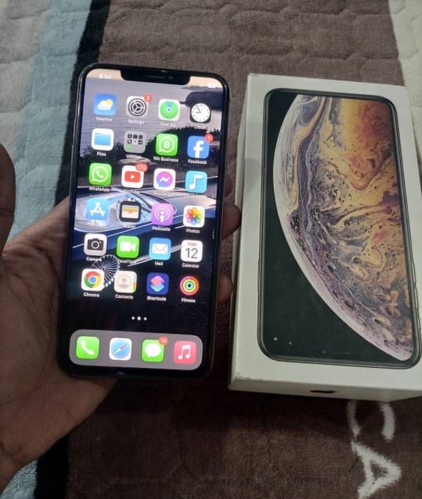 Iphone XS Max PTA Approved with Box 0