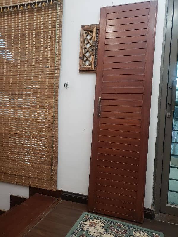 4 wardrobe doors 1