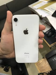 iPhone XR