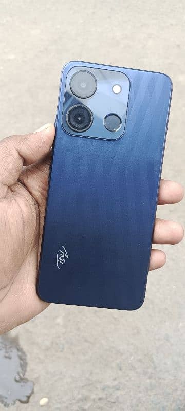 itel A60s 4+4 8Gb128agb full box 3