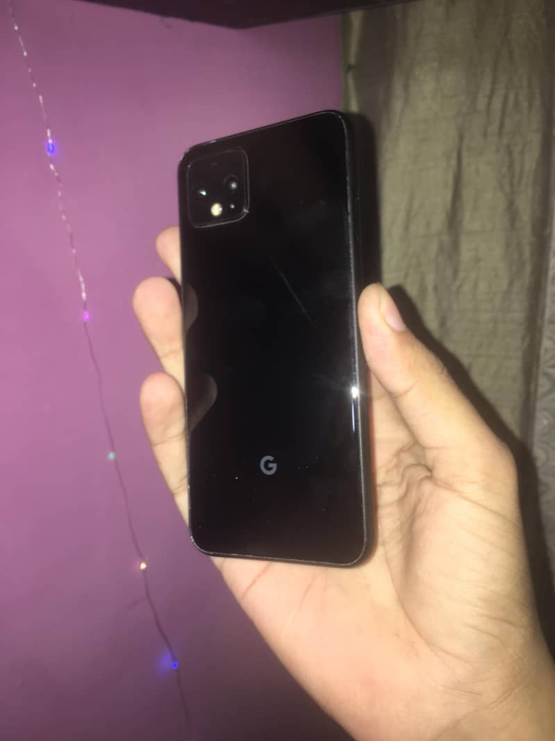 Google Pixel 4 3