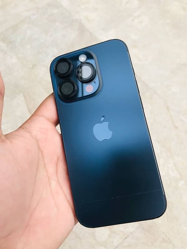 iPhone 15Pro 512gb blue titanium 0