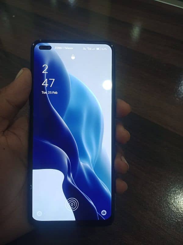 Oppo F17 pro. Full box with original charger and cable 1