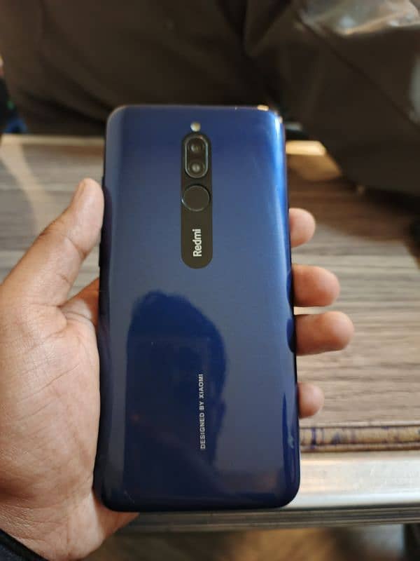 Xiaomi Redmi 8 0