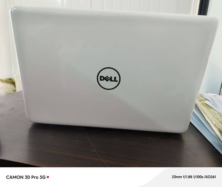 urgent for sale laptop  with Graphics card 2GB 5