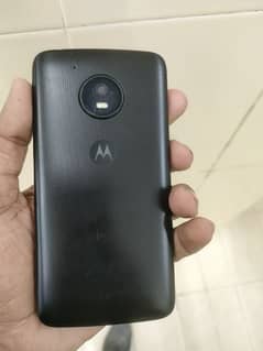 moto e4 in 2500