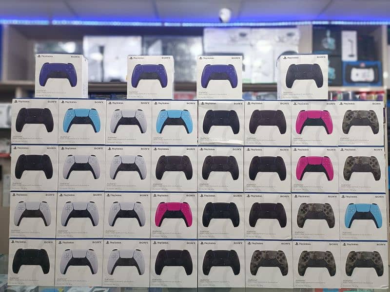 PLAYSTATION 5 & PC CONTROLLER AVAILABLE AT GAME STORE ISB 0