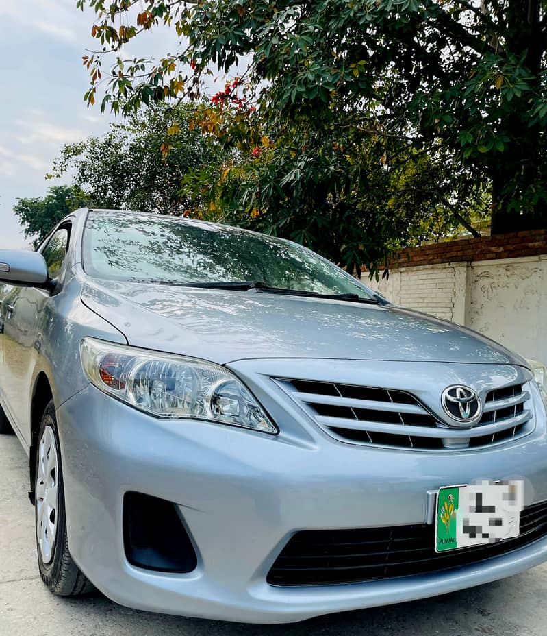 Toyota Corolla GLI 2011 1