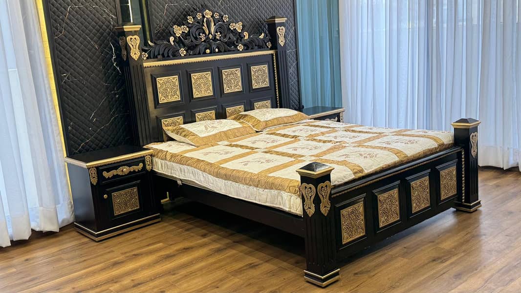 King Size Pine Wood Bed Set/2 Side Tables/Dressing Table/stool 6