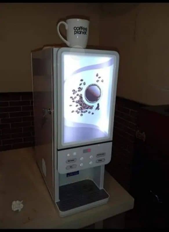 Tea and Coffee vending machine/6 months warranty 12