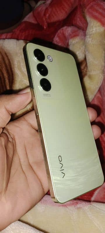 vivo y100 0