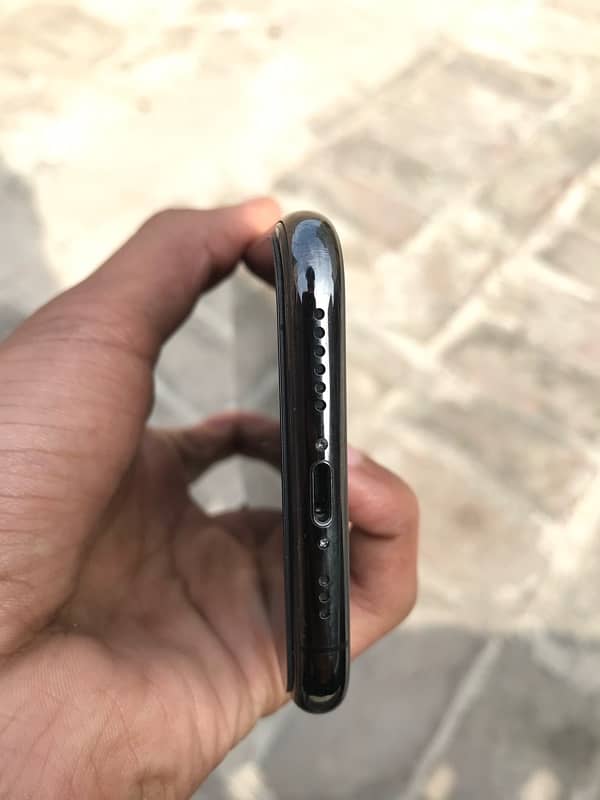 Iphone 11 pro non pta with original box 4