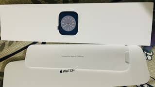 Apple Watch Series 8 in mint condition for sale