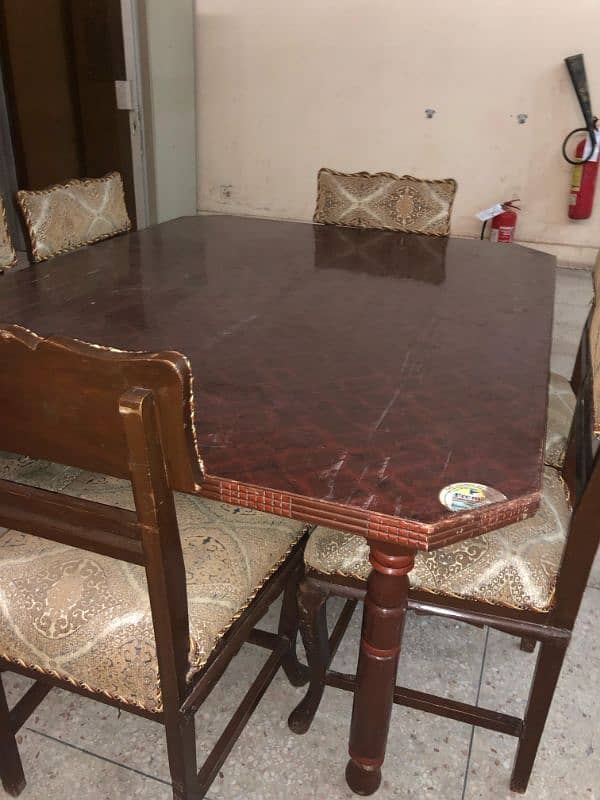 Dining table with Chairs 6