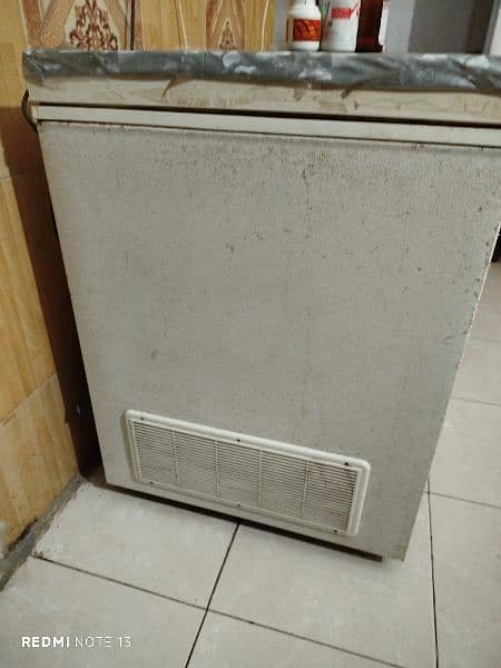 waves double door deep freezer 1