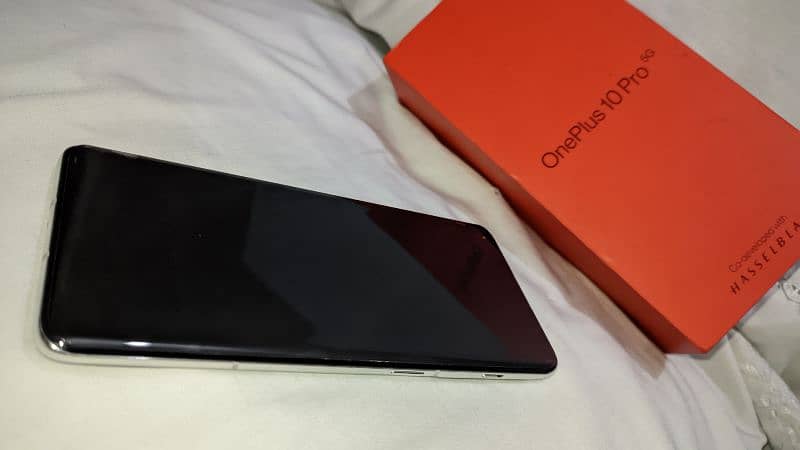 OnePlus 10 Pro Panda Non PTA Complete Box 5