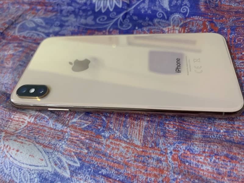 XS Max 256 GB, Dual Physical SIMS with box and all accessories. 10/10 5