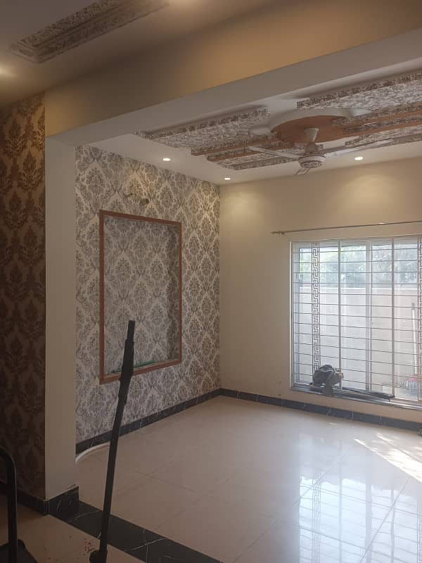 5 Marla House For Sale in Bahria Town Lahore. 0