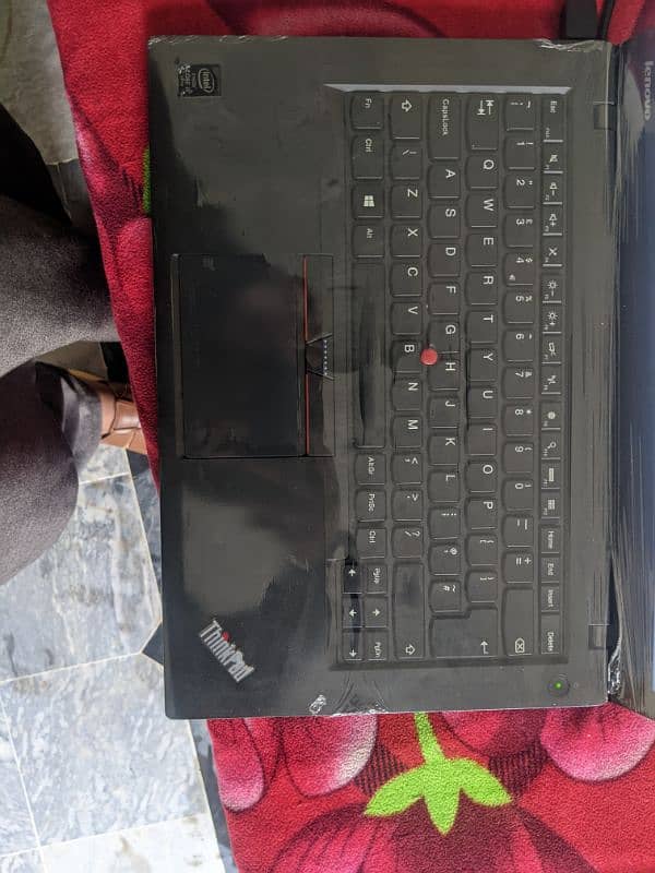 Lenovo 4