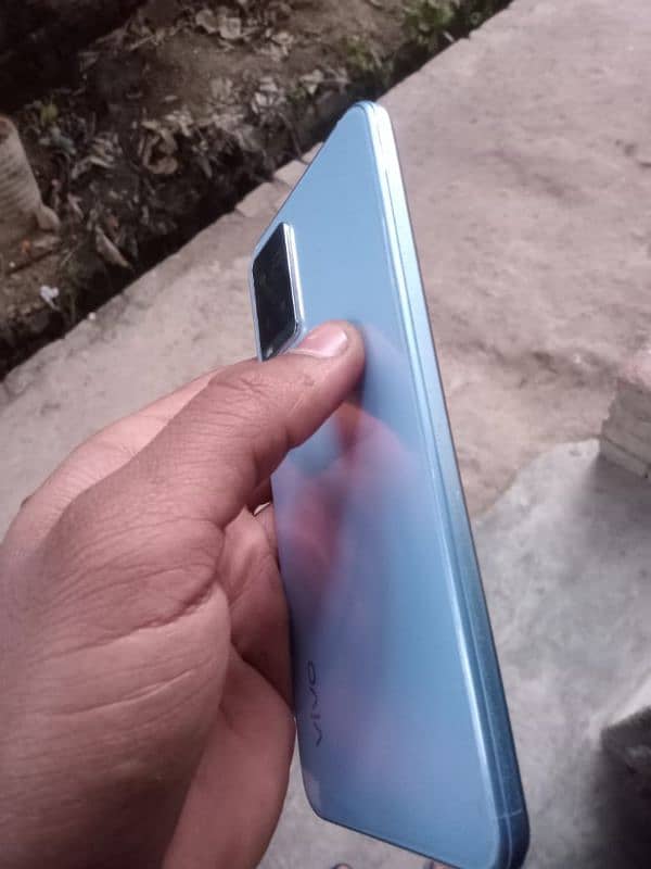 vivo y33s condition 10/9 all ok 3