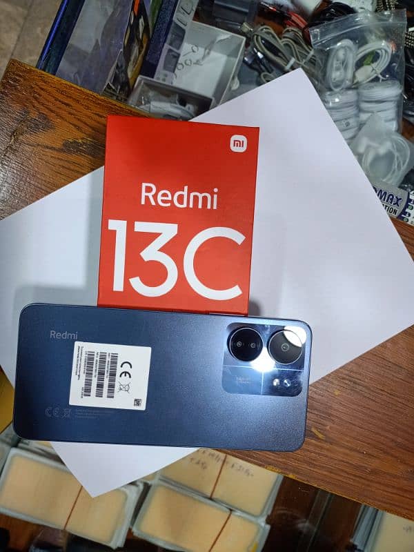 Redmi 13C 8/256 4