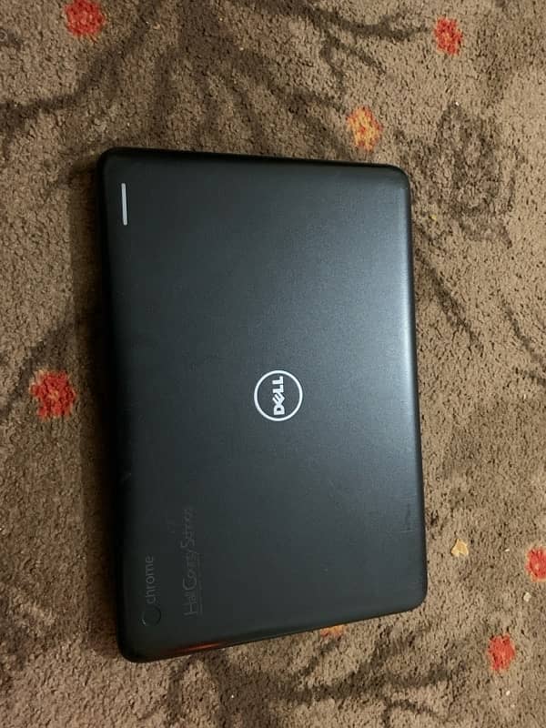 Dell laptop in used 1