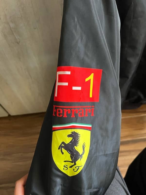 F1 FERRARI JACKET BRAND NEW 3