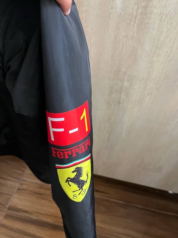 F1 FERRARI JACKET BRAND NEW 4