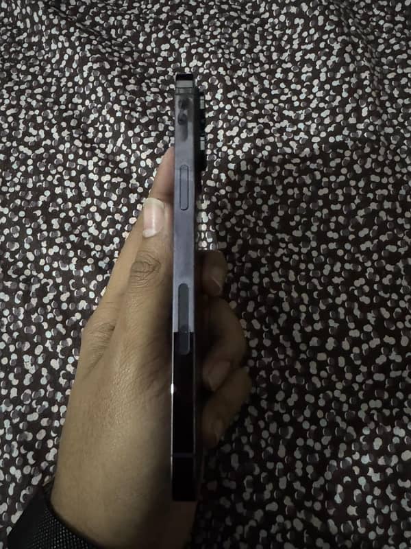 iPhone 14 Pro Max 512gb, Non PTA, LLA pristine condition 2