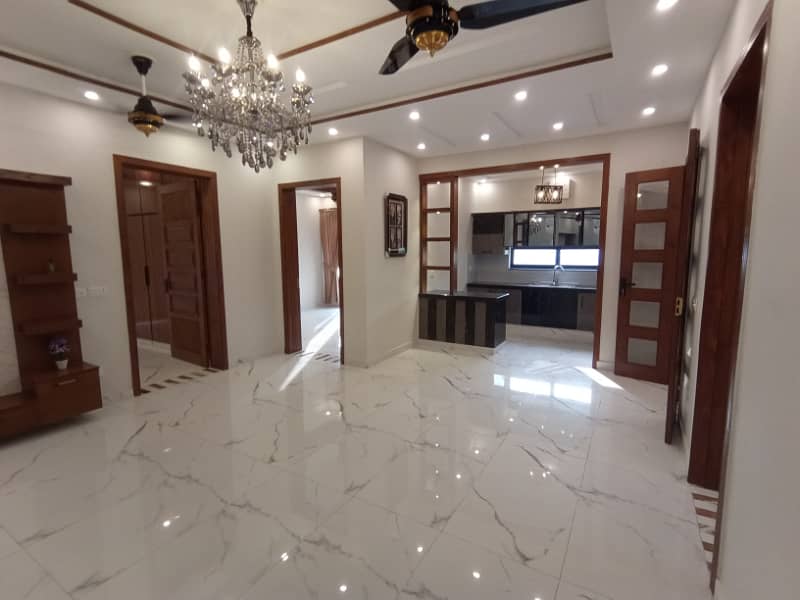 FOR SALE 10 MARLA VERY REASONABLE PRICE IN SECTOR E BAHRIA TOWN LAHORE 33