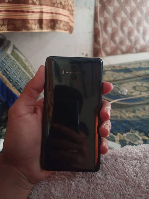 HUAWEI mate 10 ha urgent seal 1