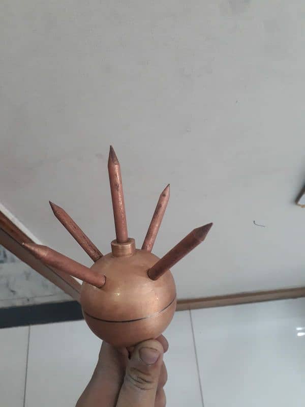 lighting arrester working just like new 4