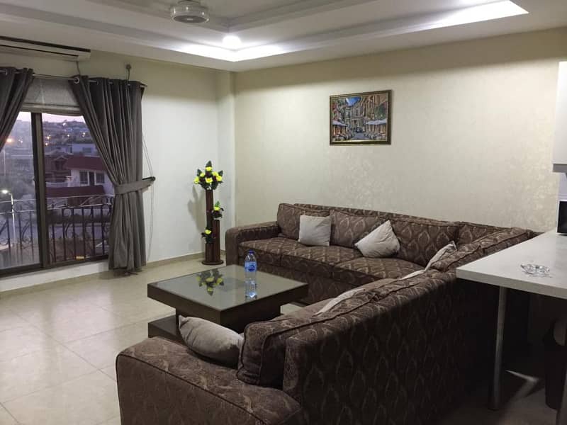 1 Bed Luxurious Fully Furnished Apartment For Rent 8