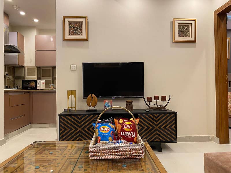 1 Bed Luxurious Fully Furnished Apartment For Rent 3