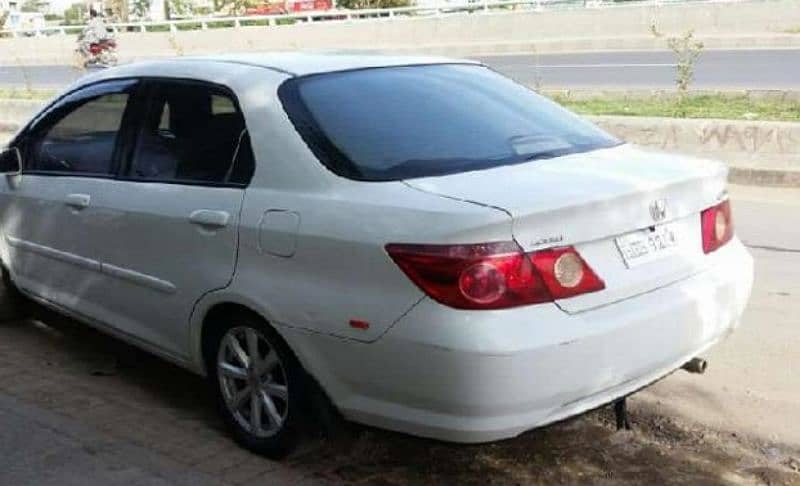 Honda City 2007 Available for Monthly Rent – with driver 1