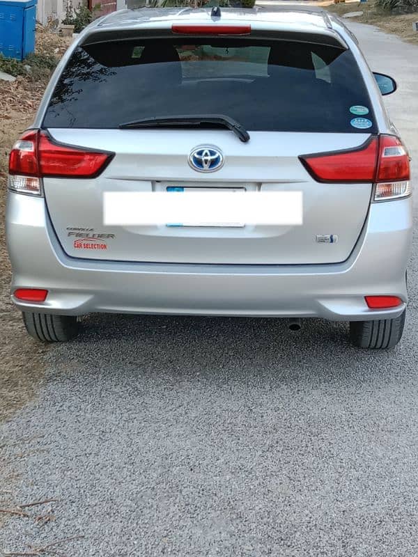 Toyota Corolla Fielder 2017 2