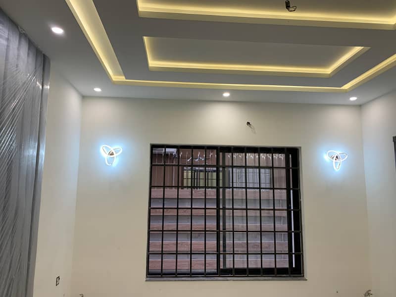 Johar town lhr 12 Marla newly house for sale 21