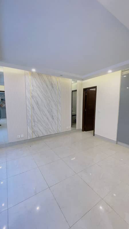 APARTMENT FOR SALE WITH LUXURY AMENITIES 0