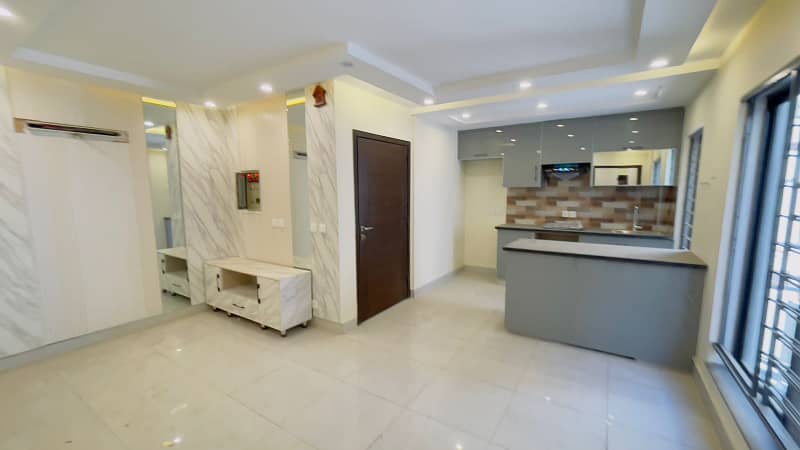 APARTMENT FOR SALE WITH LUXURY AMENITIES 7