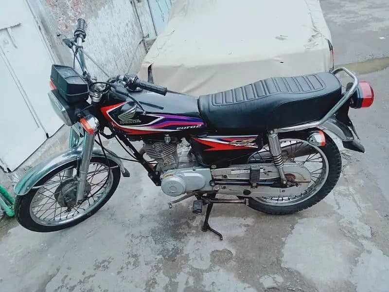 Honda CG 125 2016/17 0