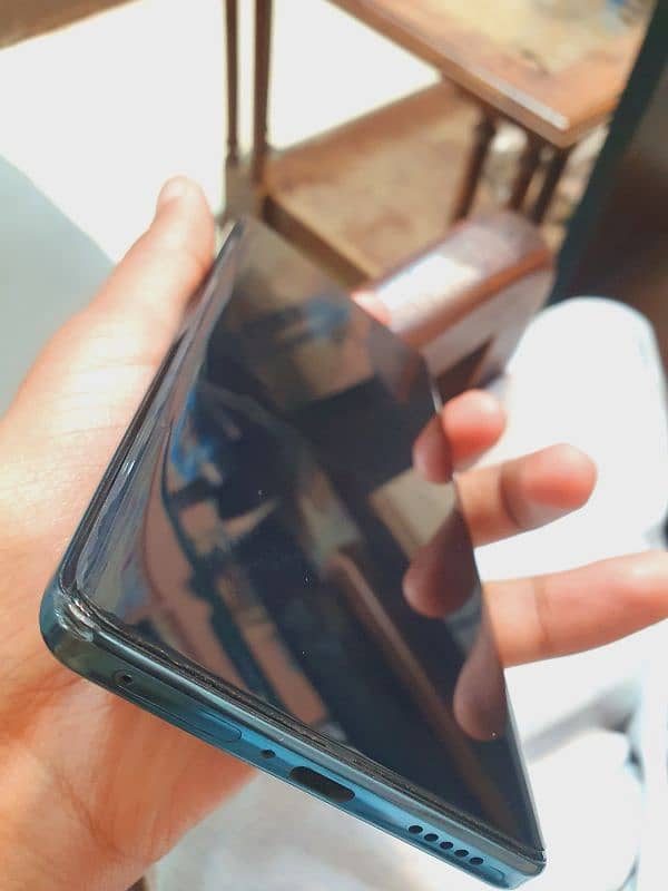 Vivo 30 3