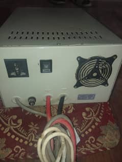 Simtek 1250 watts ups