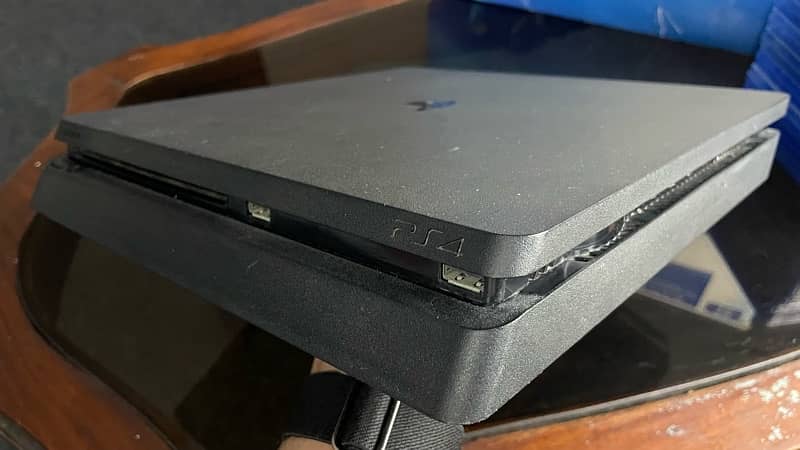 Ps4 Slim 1 TB 6