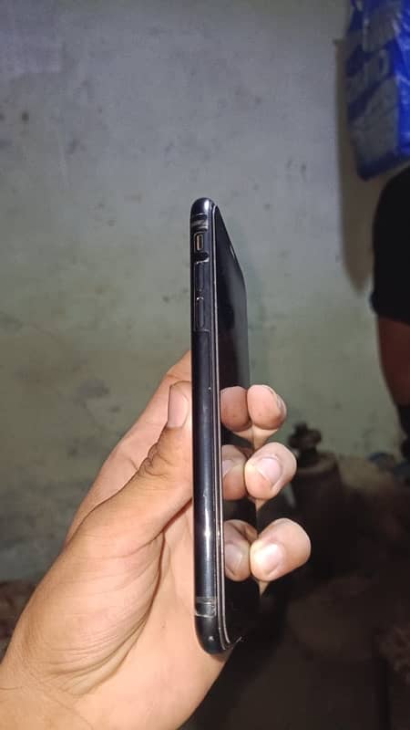 iphone XR |jv| waterpack 64gb 5