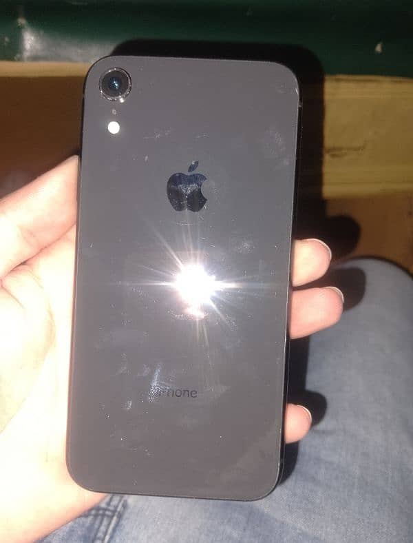 iphone xr hy 64gb cpu issue hy official pta set hy 0