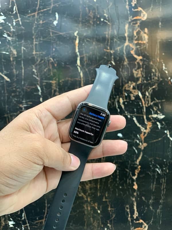 Apple Watch Series 5 0