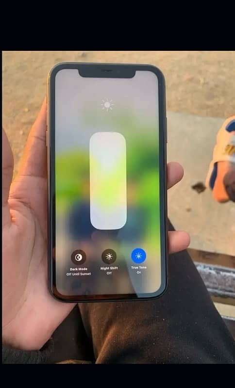 iphone 11 (64gb) 0