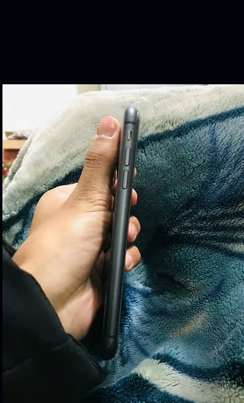 iphone 11 (64gb) 2