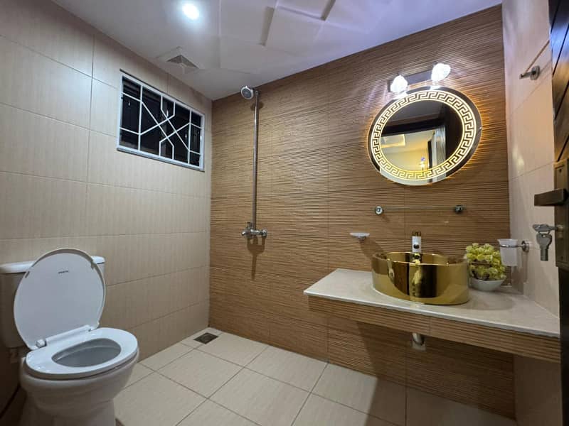 10 MARLA LOWER PORTION FOR RENT IN OVERSEAS A BLOCK BAHRIA TOWN LAHORE 8