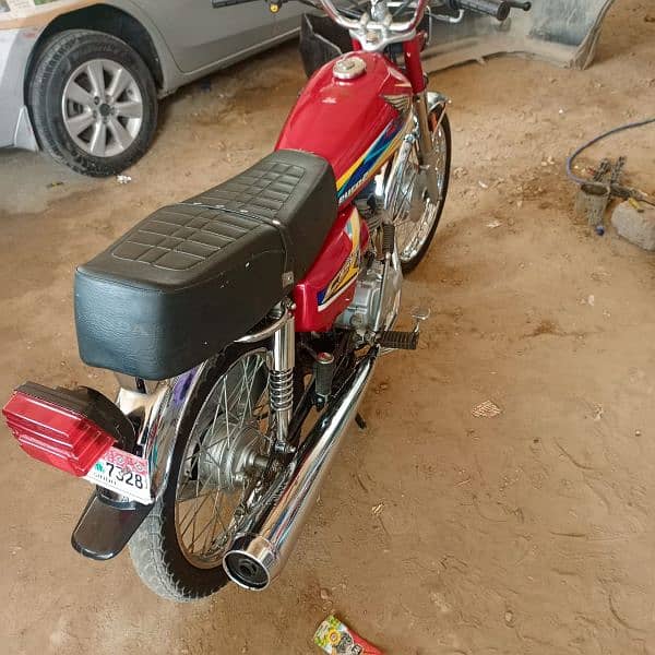 I'm selling my honda 125 model 2018 2